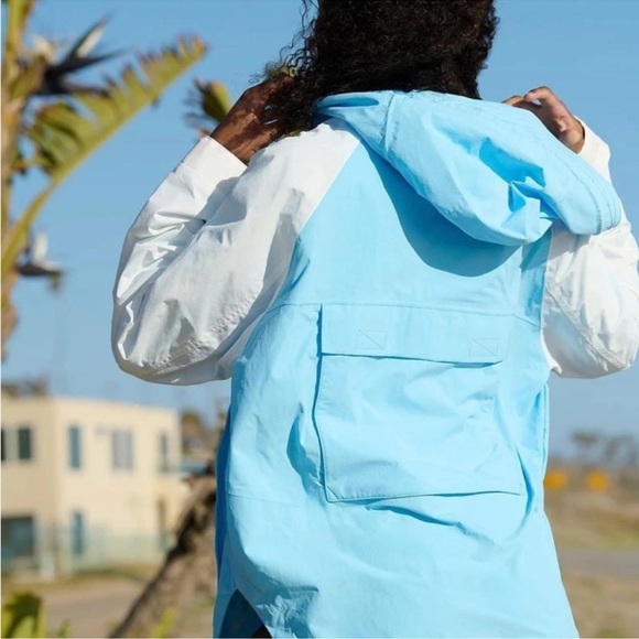 New Free People Movement Singin’ in the Rain Packable Rain Jacket. $198 - Picture 11 of 11